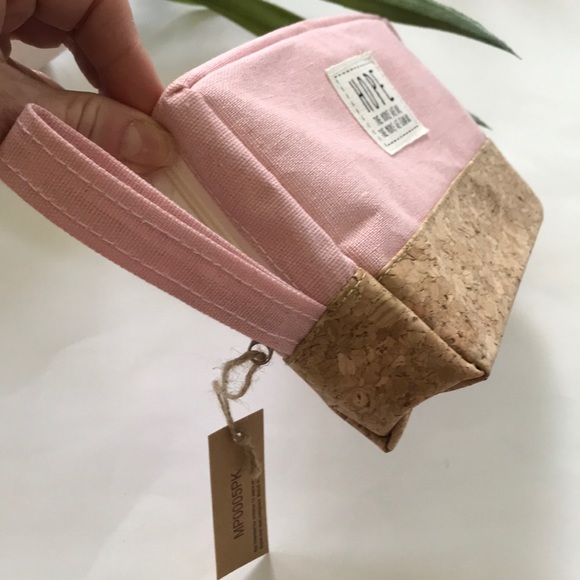 Cosmetic/Travel Pouch - Picture 6 of 8